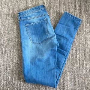 H&M | low rise super skinny, size 28
